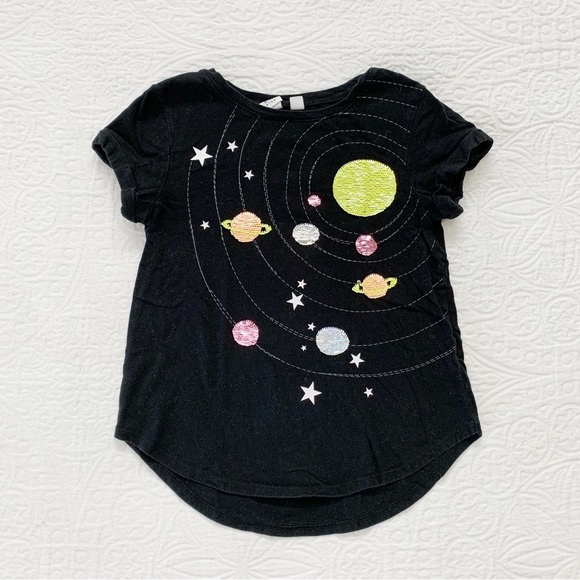 Gap Girls' Flippy Sequin Solar System Short Sleeve Tee Shirt - Picture 1 of 3
